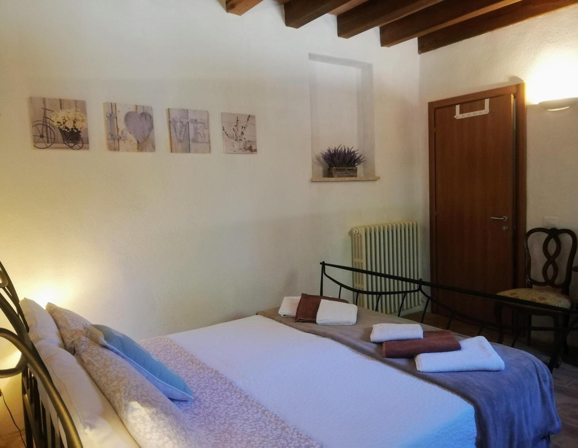 Le Ginestre Apartments 阿西西 客房 照片